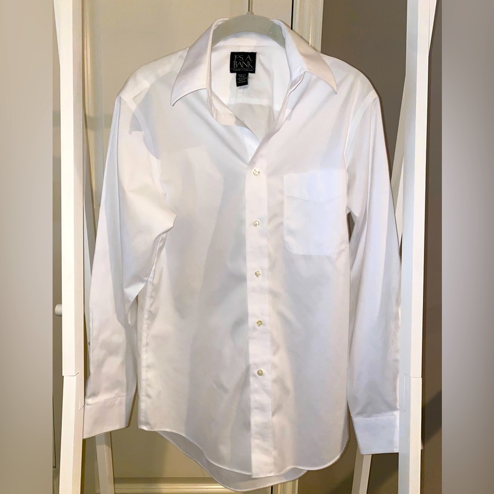 Jos. A. Bank Travelers Slim White Long-Sleeve Button Down Dress Shirt. 15 / 32.